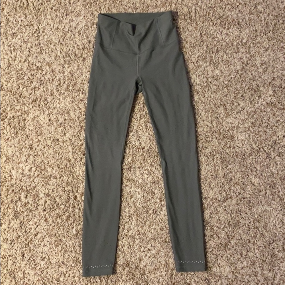 Lululemon olive leggings